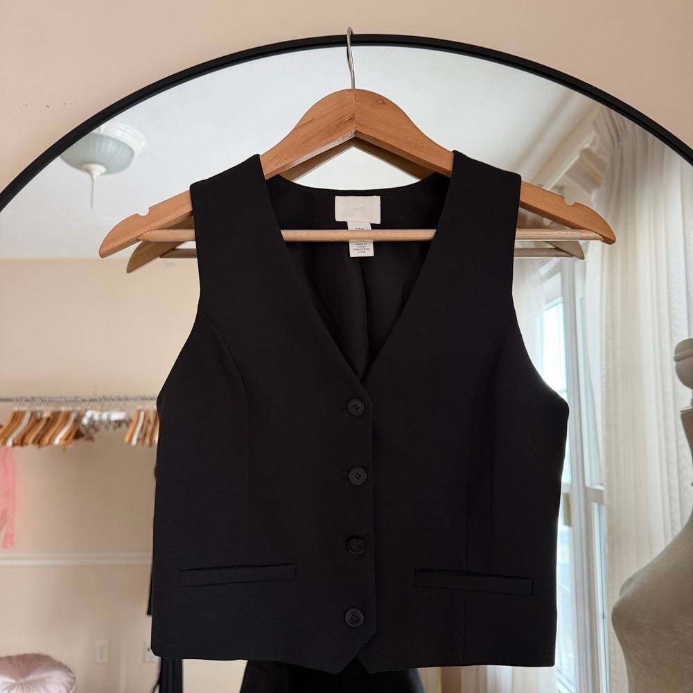 H&M Suiting Black Button-Front Vest Size XS